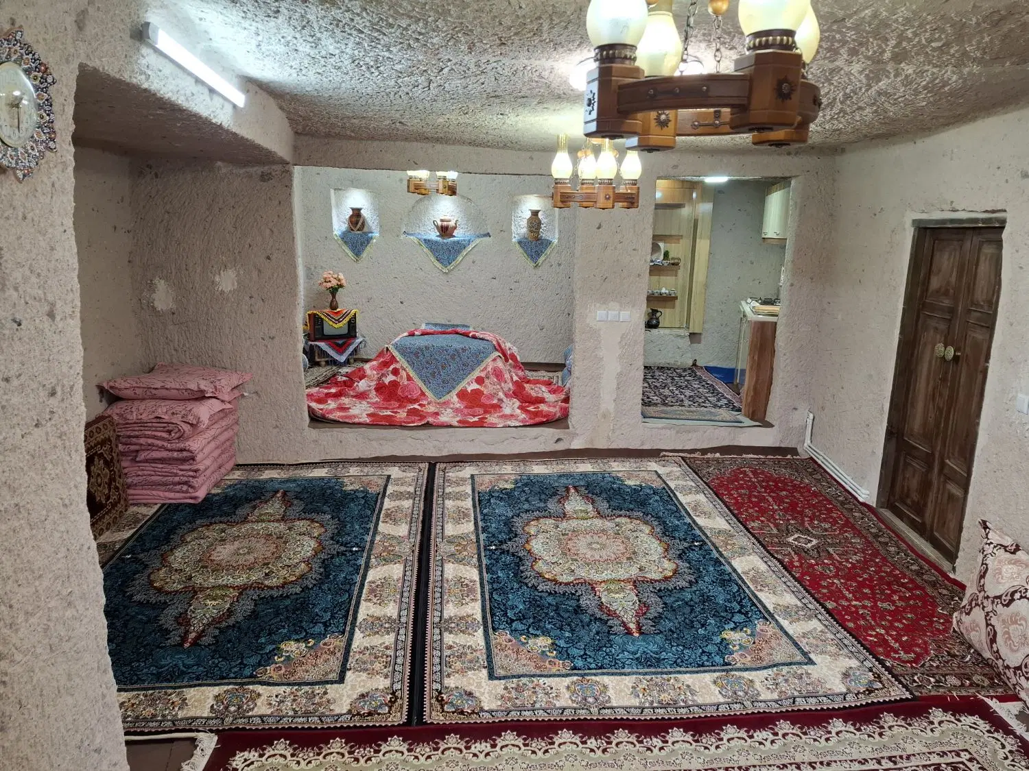 سوییت صخره ای در کندوان