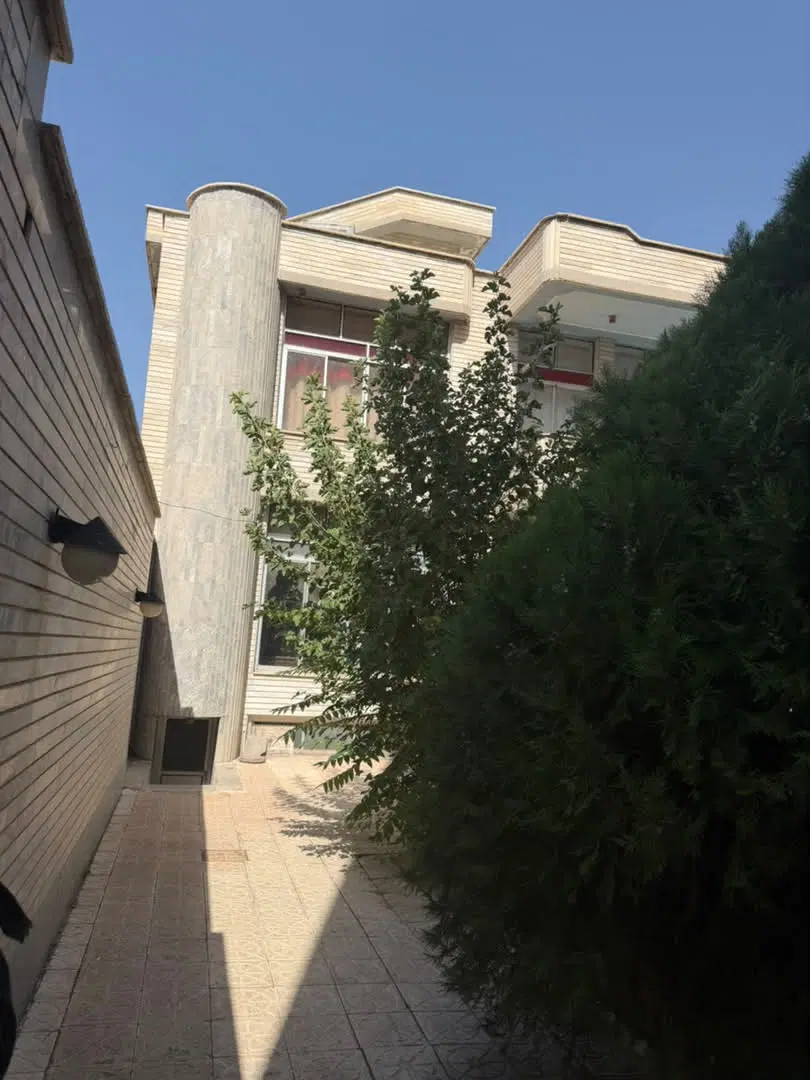 ملک خانه ی کلنگی قابل نشیمن