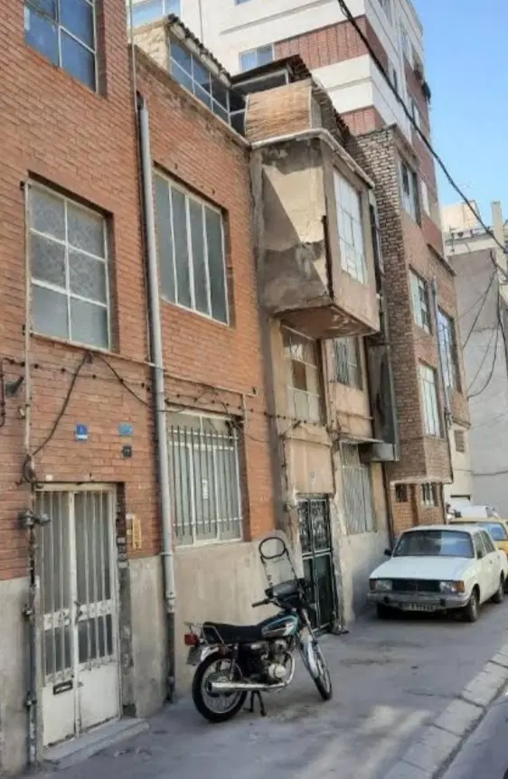 فروش ملک کلنگی ۱۰۰متری