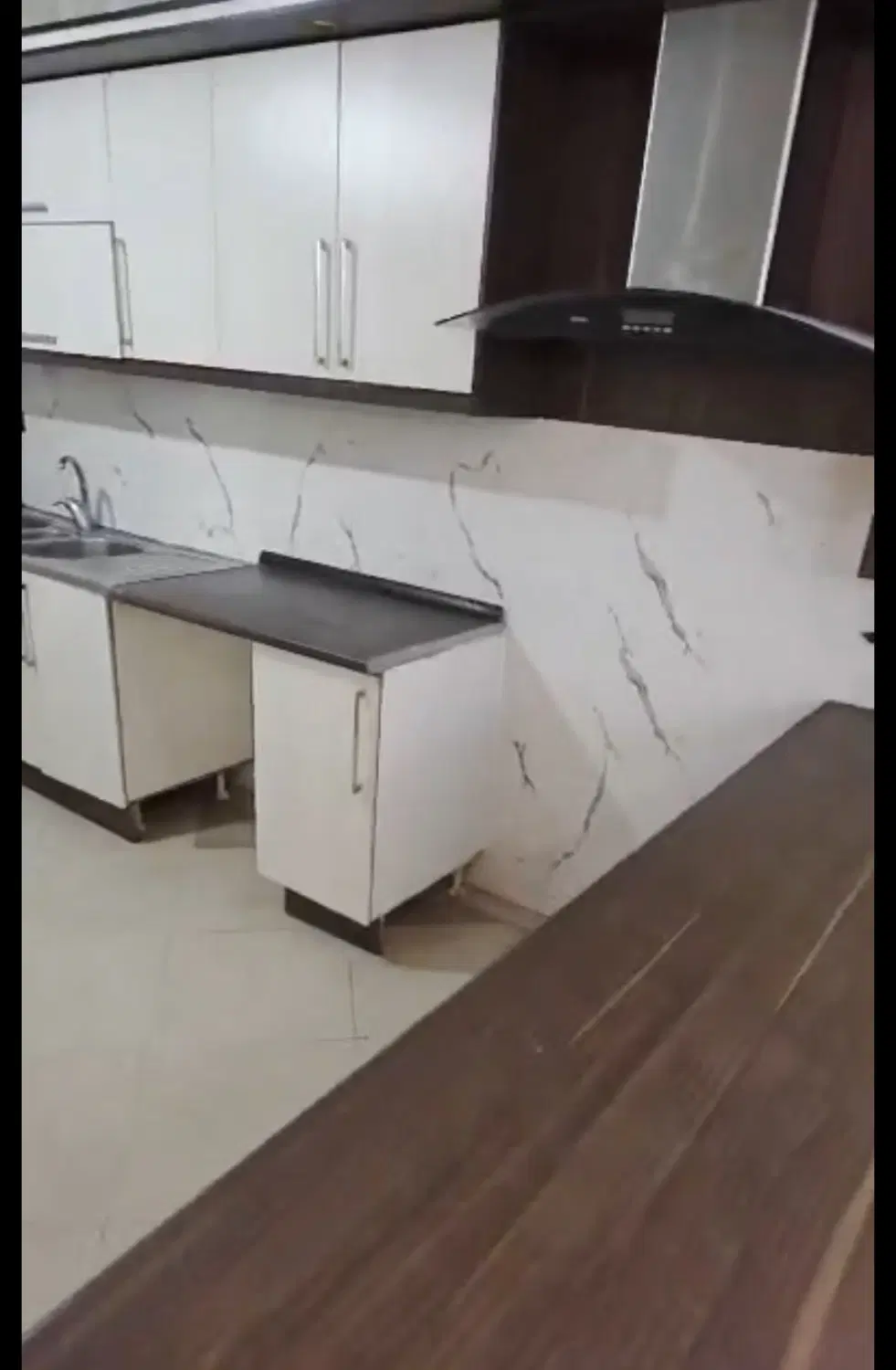 فروش  آپارتمان تفکیکی تک واحدی