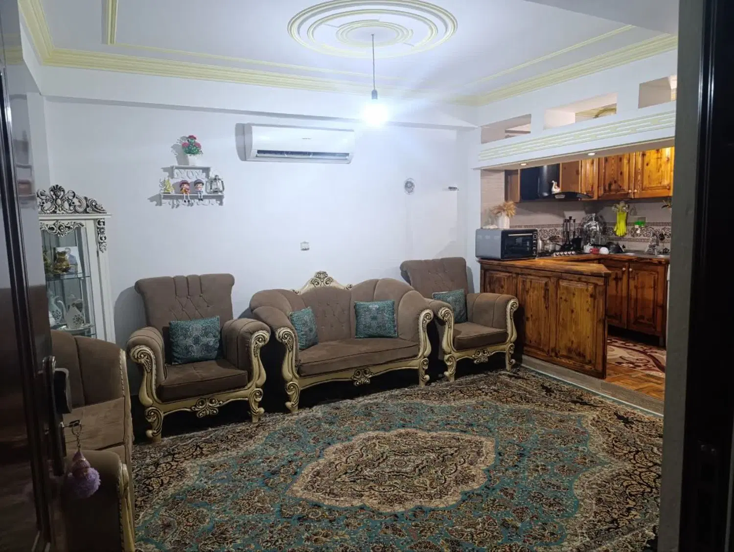 خانه مسکونی ۳ واحدی در کوشکسرا
