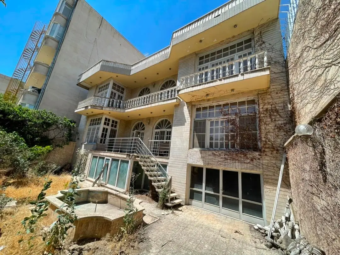 فروش ملک سه طبقه کلنگی