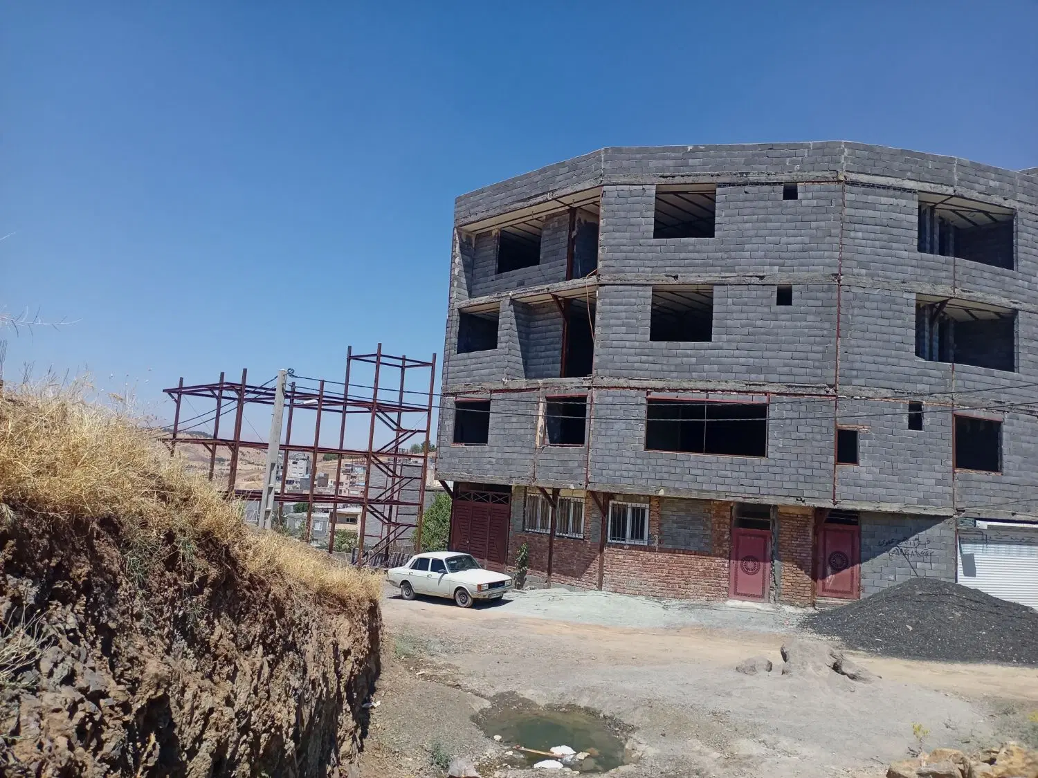 فروش خانه در اساوله