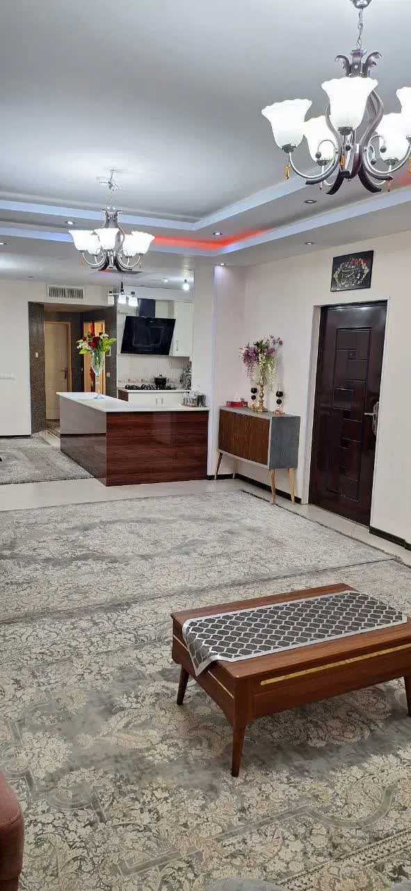آپارتمان ۹۹ متری طبقه اول ساماندهی
