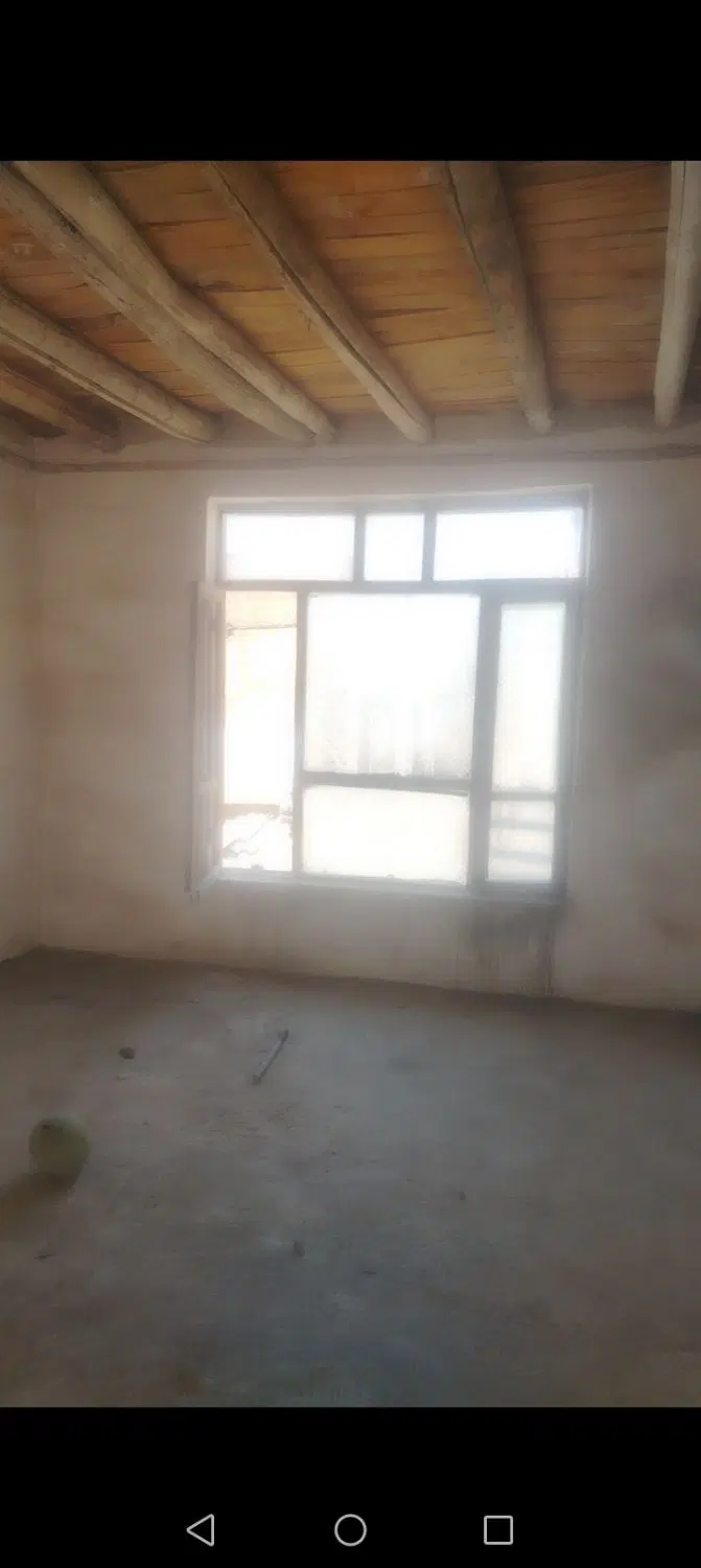 دو قطعه زمین باغی ومسکونی