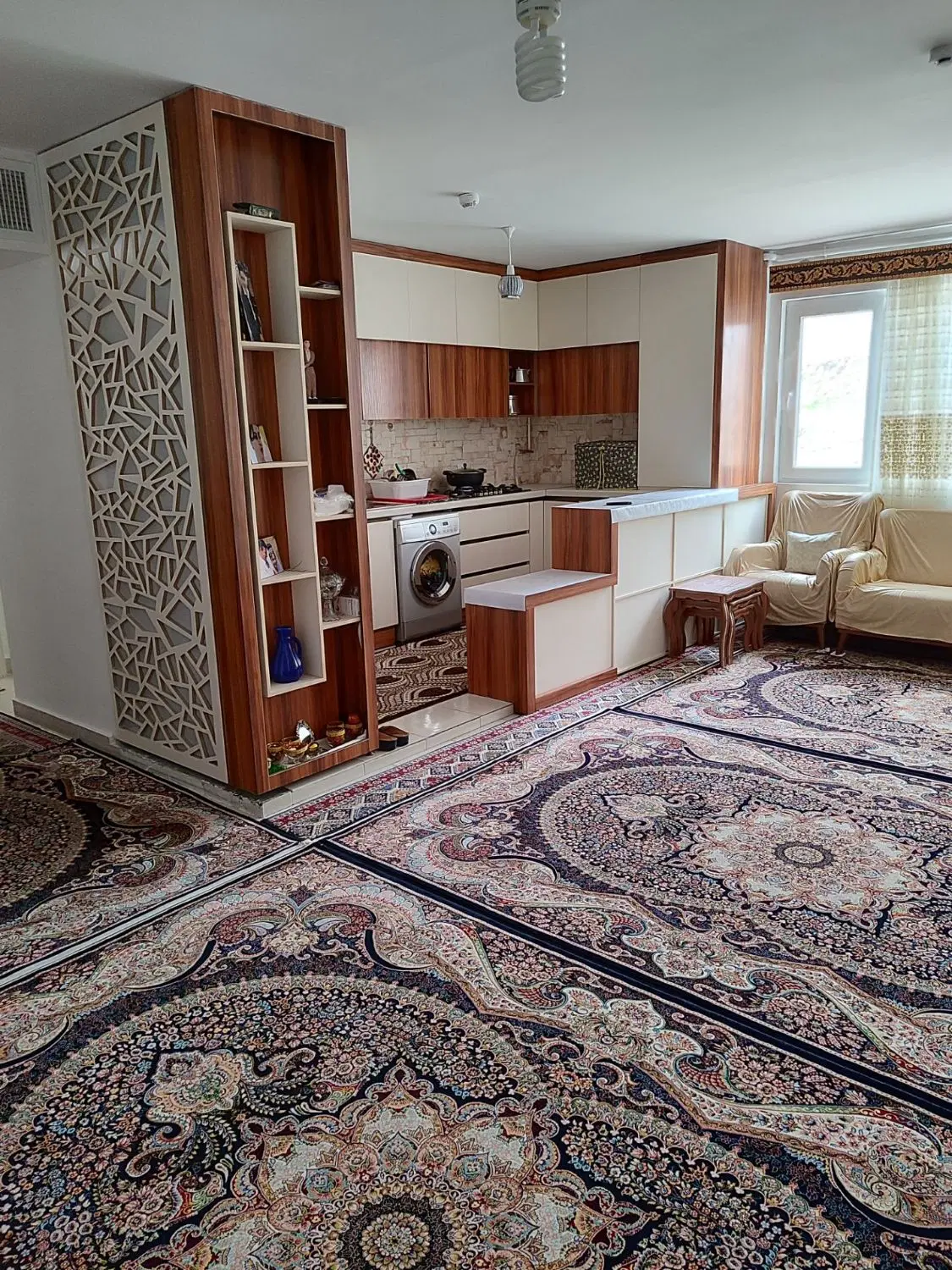 مجتمع آگاهی_۸۵متر ۲ خواب_فول امکانات_طبقه ۵
