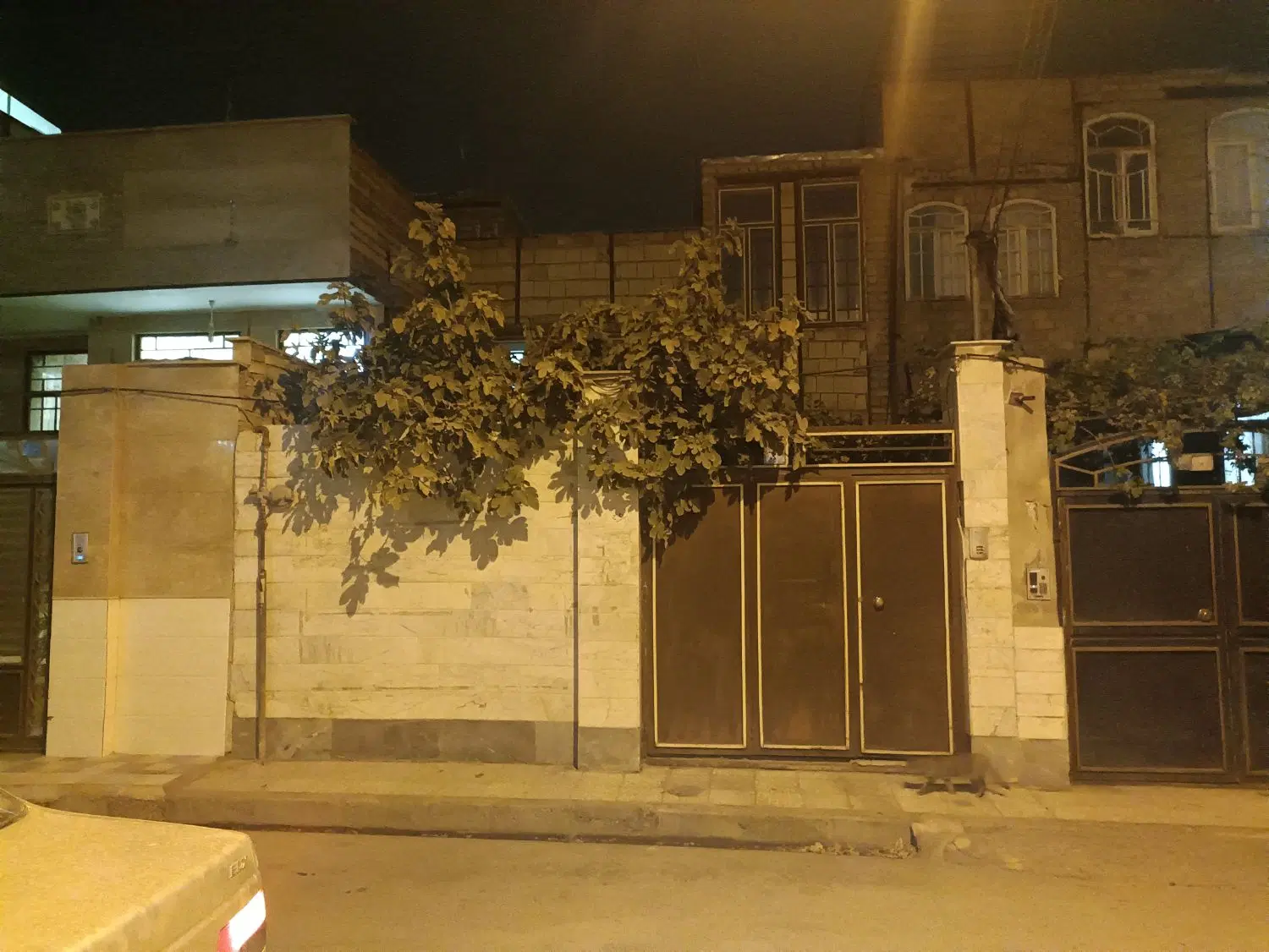 منزل فروشی