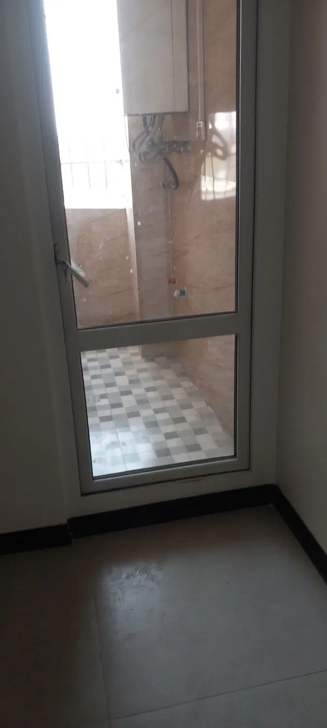 ۸۵متری ۳سال ساخت رهن کامل تخلیه