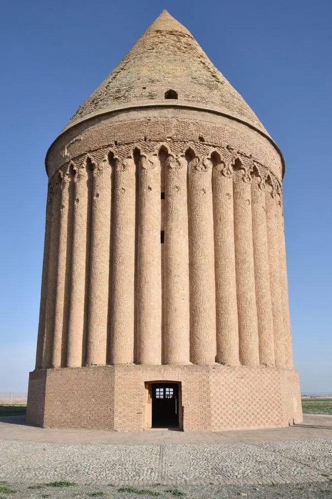 زمین اجاره فروش زعفران کشاورزی رادکان