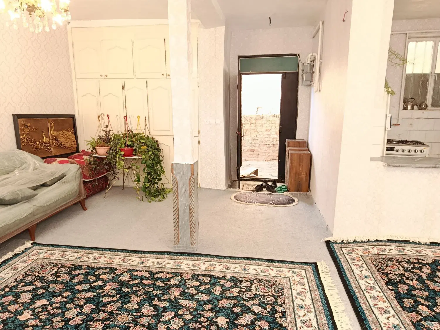 حیاط مسکونی بازار راسته کوچه