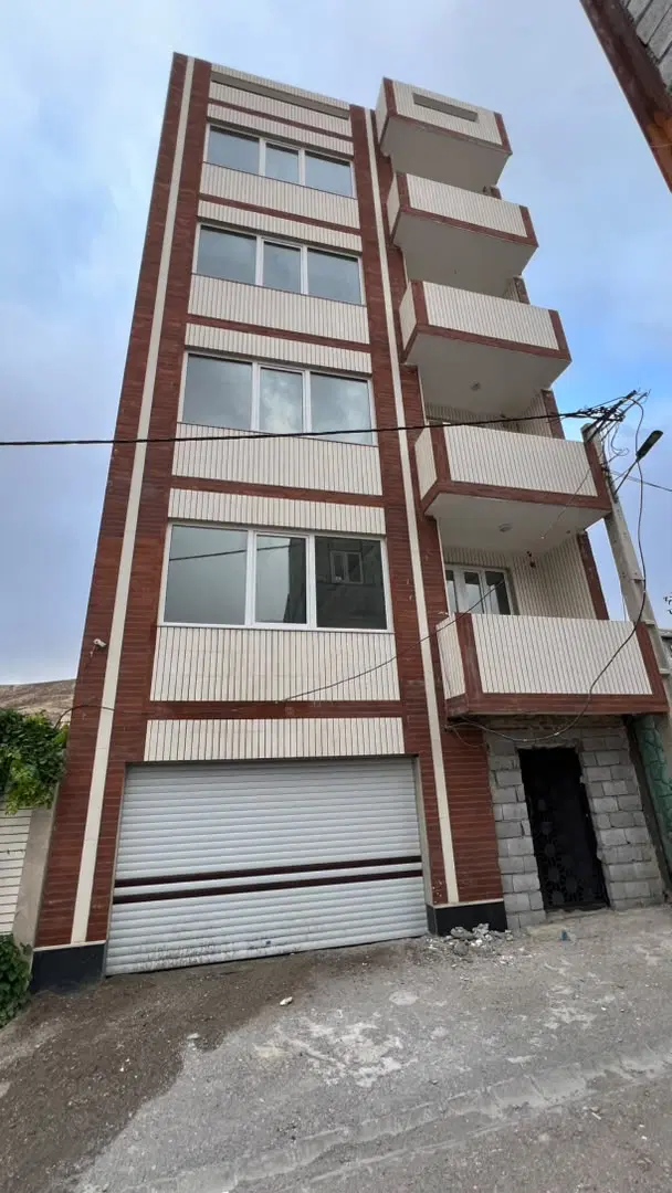 یک واحد ۱۱۰ متری دو خوابه