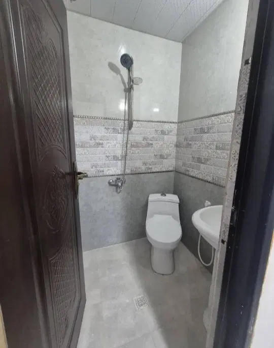 ۱۰۵متری.  فول امکانات.تاپ‌لوکیشن