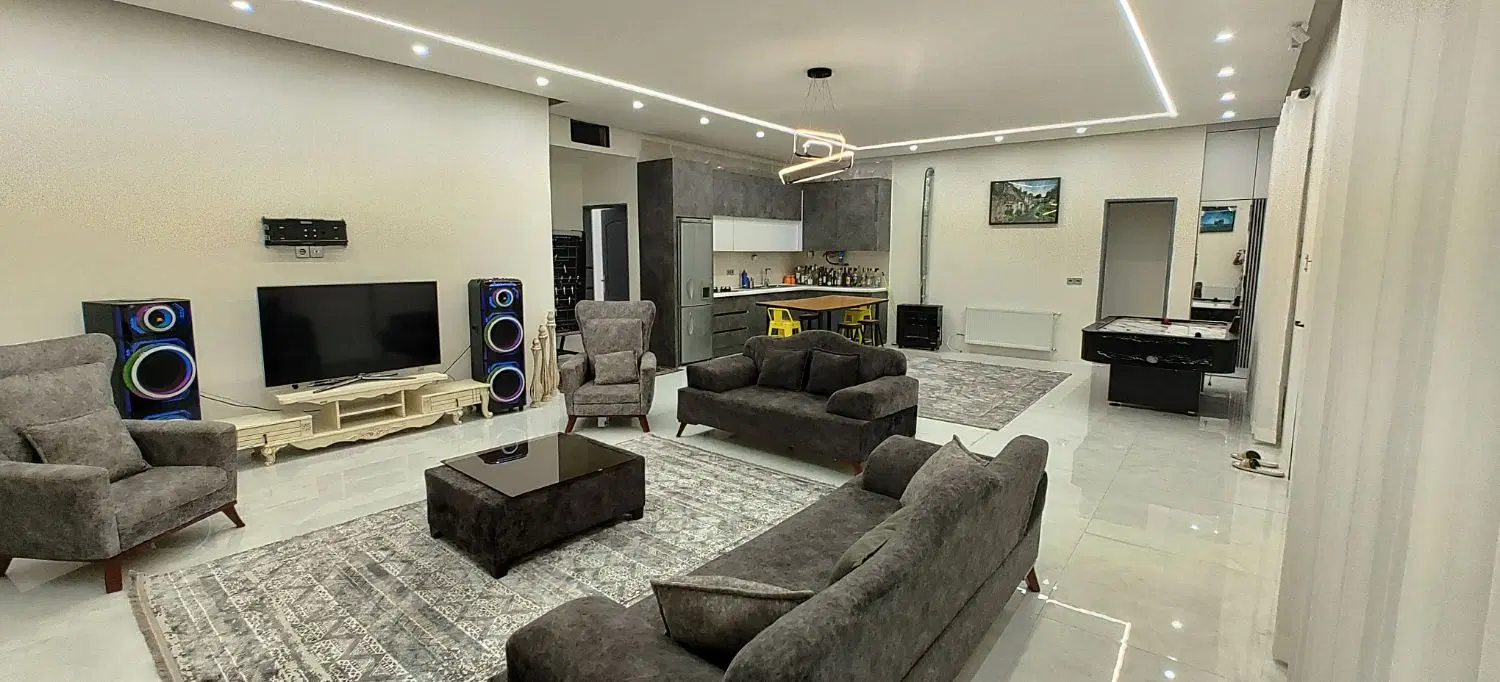 اجاره روزانه ویلا استخر داخل آب گرم