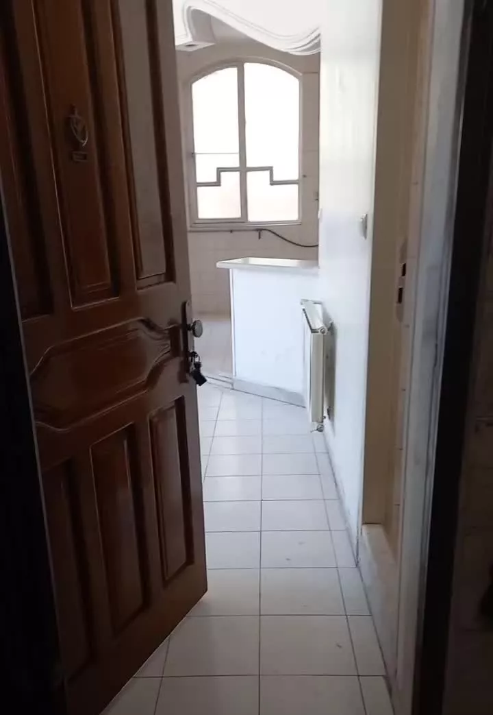 پونک، شهرک نفت، ۶۷ متر ۲ خواب