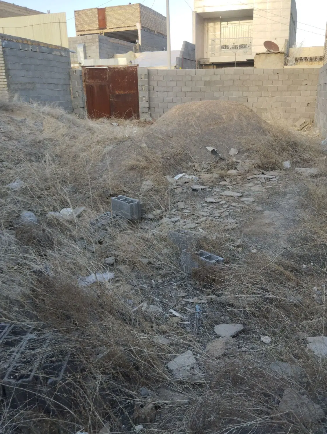 زمین فروشی شاهنامه ۴۱