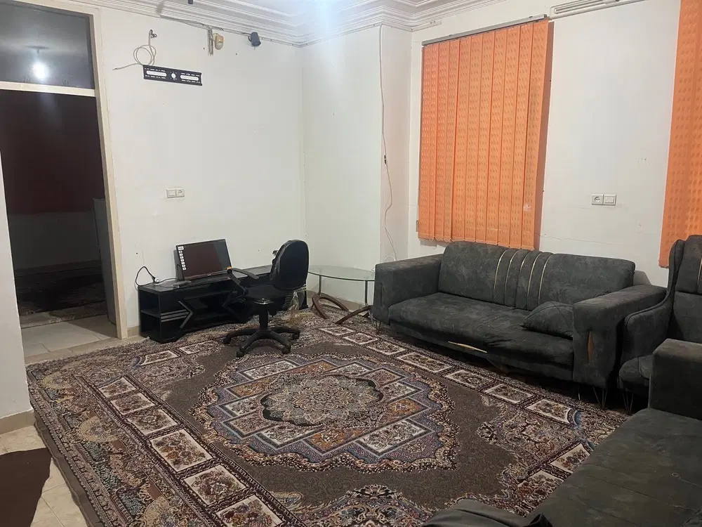 آپارتمان میدان امام بالای پاساژ حقیقت