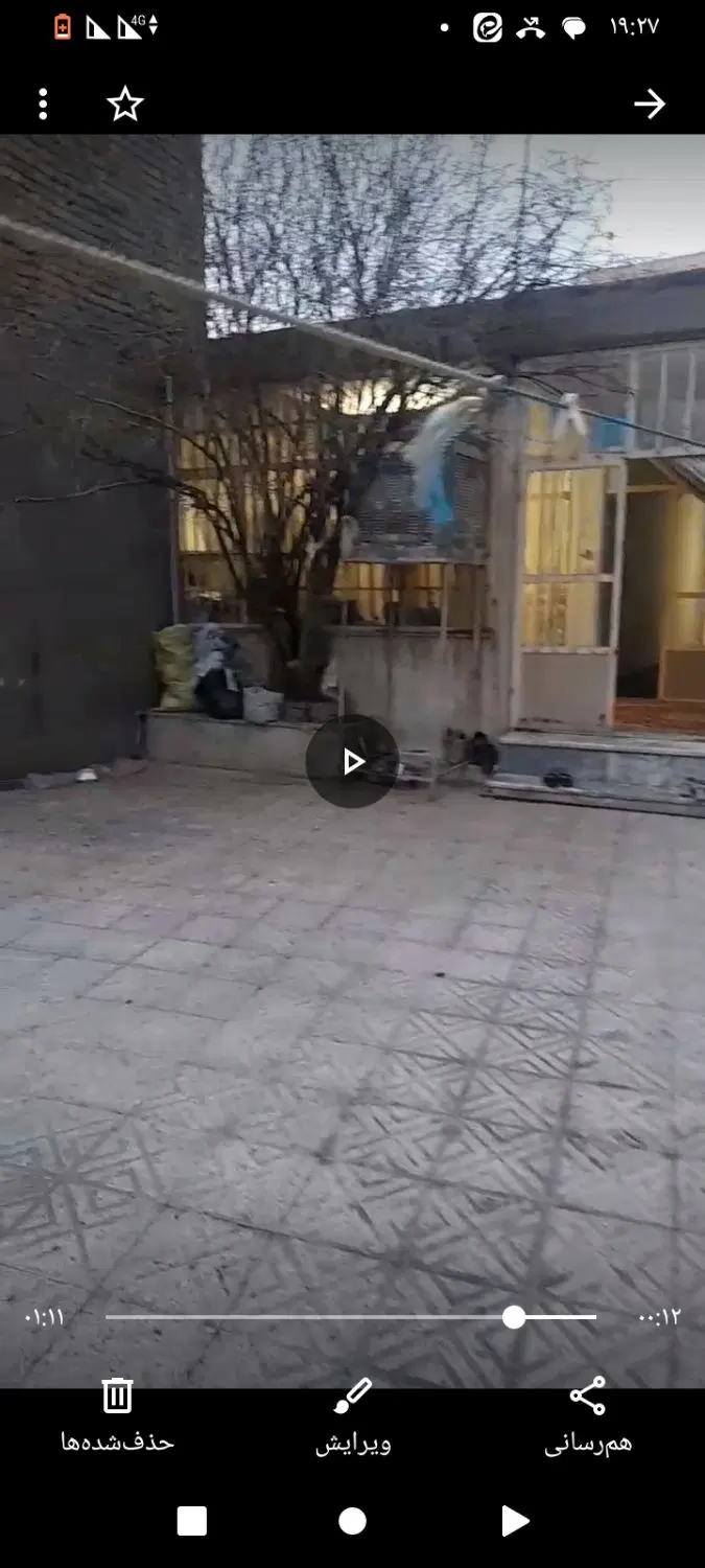 فروش خانه ویلایی کلنگی ۲۰۰ متری و قابل سکونت