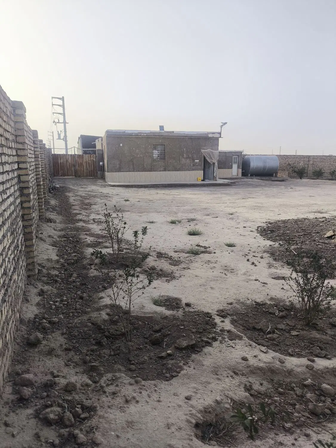 ۲۰۵۰ زمین  با کاربری ( مسکونی کشاورزی صنعتی)