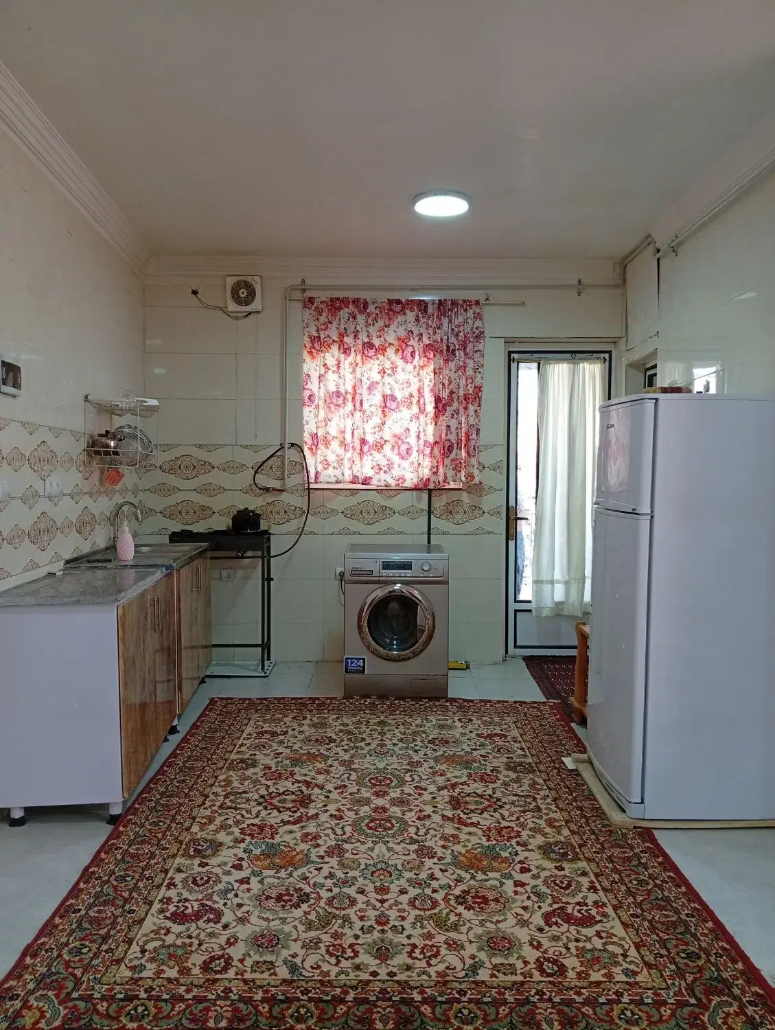 سوئیت اجاره مبله باچشم اندازی  زیبا