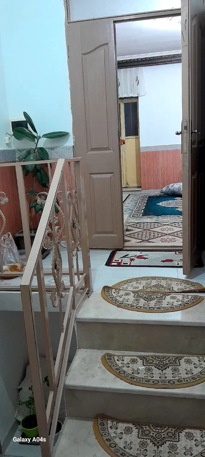 حیاط کوهنورد کوچه ۷۱دوبلکس جهت معاوضه
