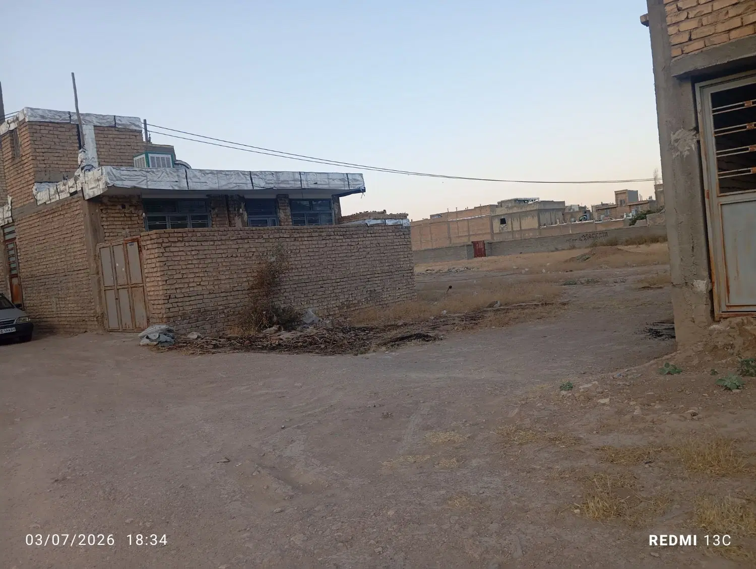 ۹۰متر زمین پشت تجاری صندوقی
