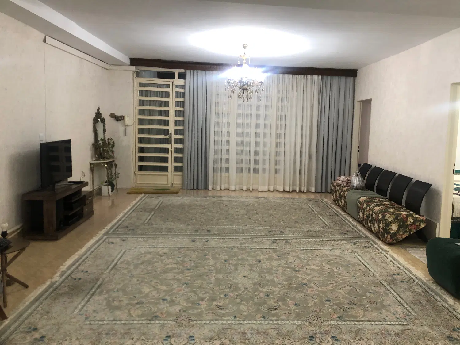 ۹۵ متر همکف (دربست)