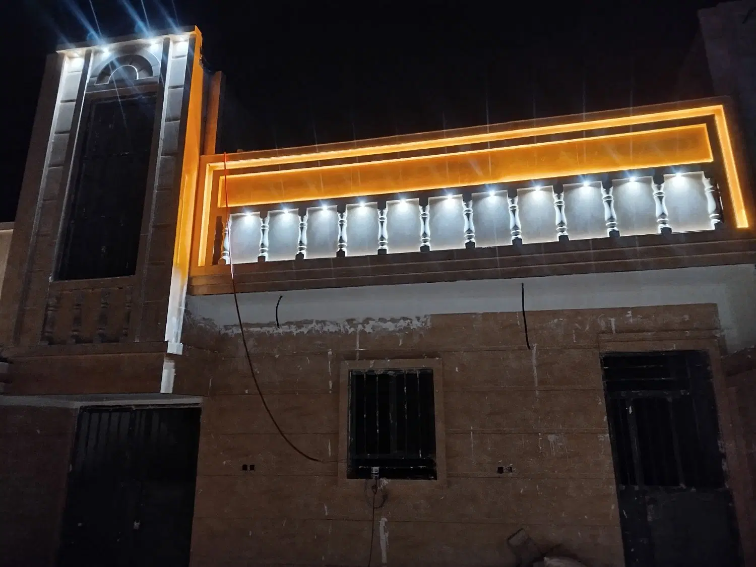 منزل در سیادک 170متری دو خوابه