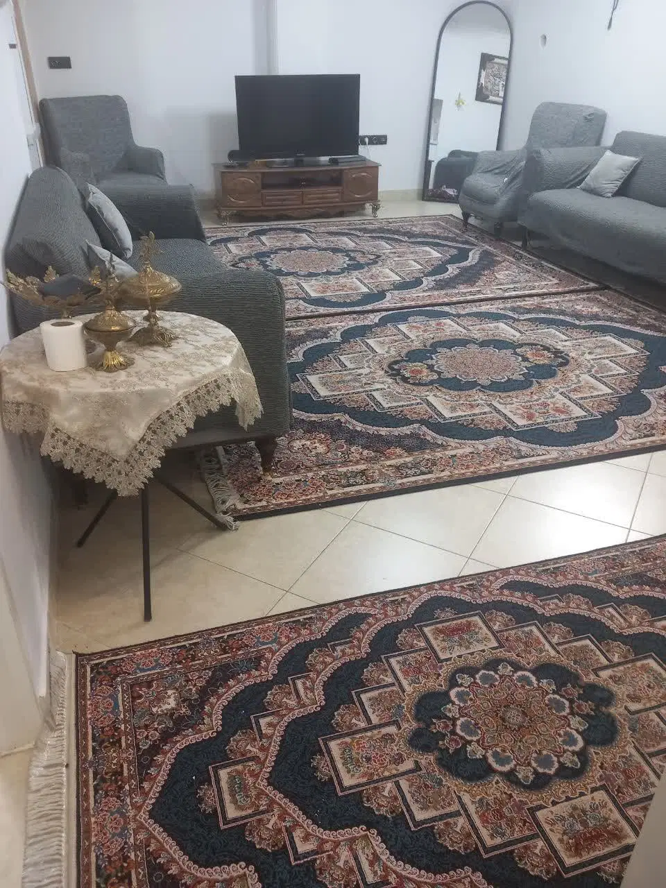 یک واحد ۷۰متری تمیزو شیک