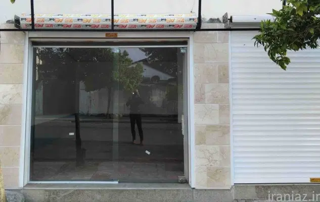 مغازه میدان شکری، سر خیابان فتح المبین