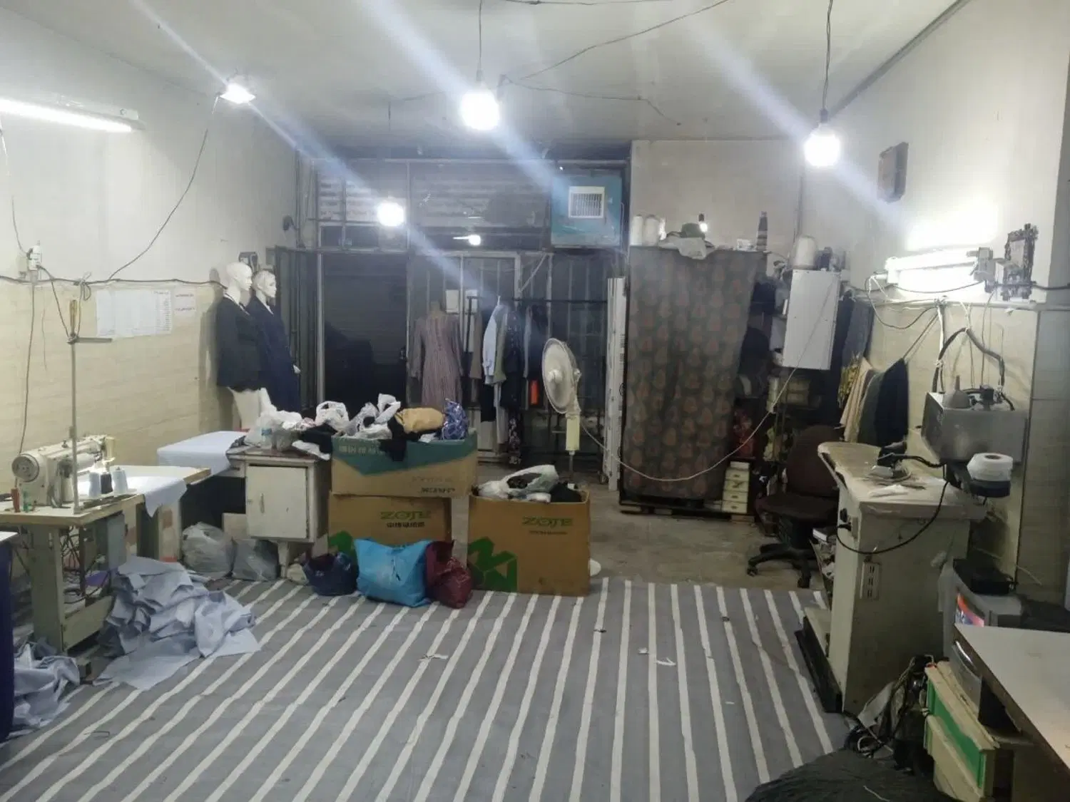 مغازه در پیشاهنگی