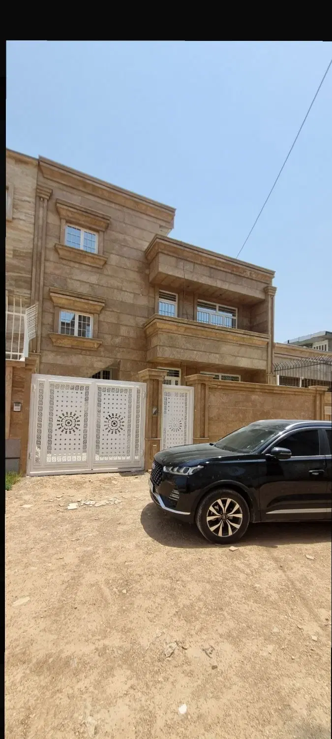 خانه دو طبقه کیان اباد موعود