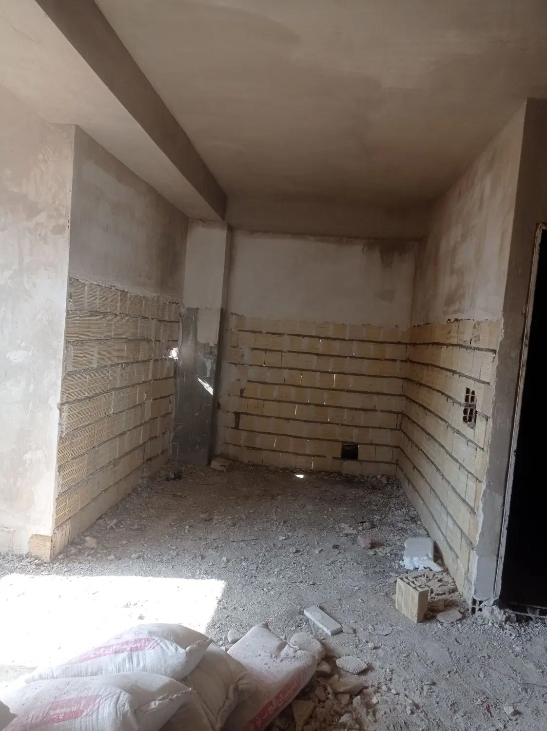 آپارتمان  ۶۵ متر عباسی  کوی شهدا