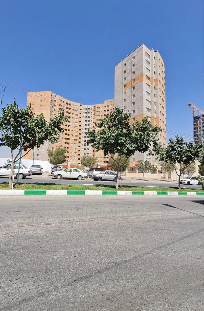 برج لویزان طبقه۹