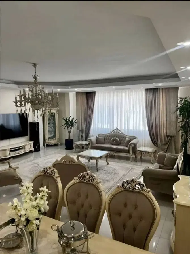 85متر بازسازی شده فول امکانات،خوش نقشه گذر12متر