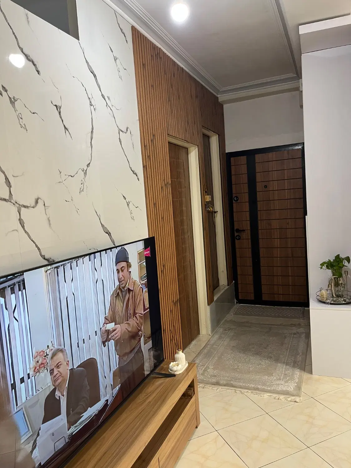 75متری بازسازی شده_روبه نما_خوش نقشه
