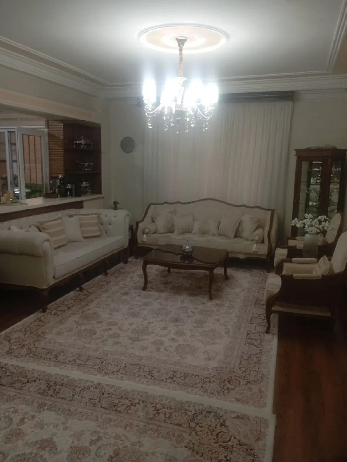 آپارتمان ۹۰متردوخواب خیابان ترابی