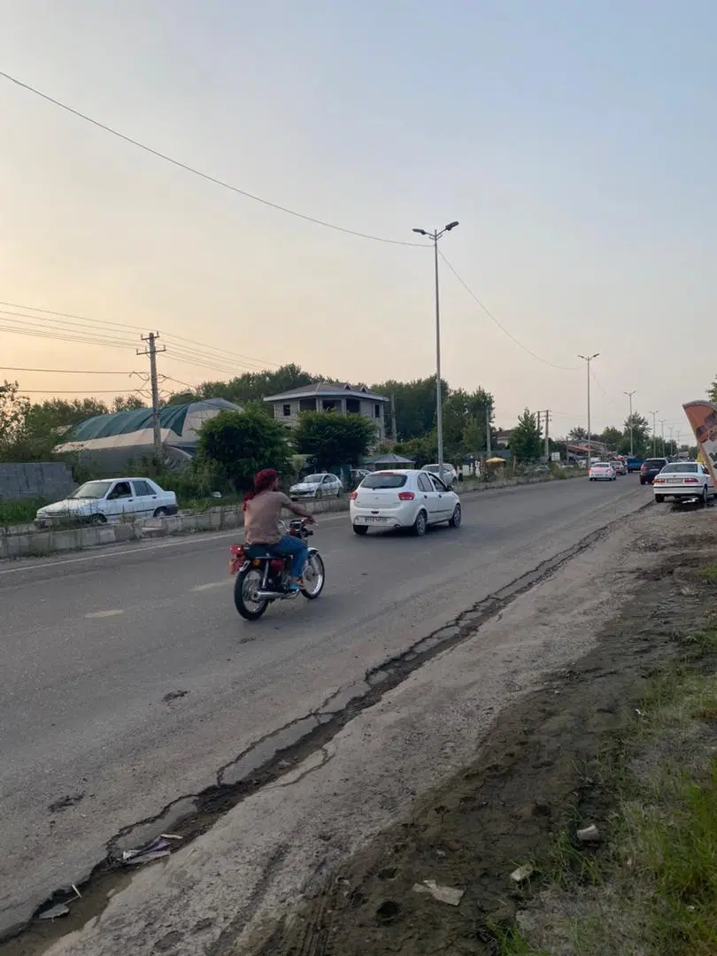 مغازه ۱۸ متری در بر جاده آستانه به کیاشهر (تمچال)