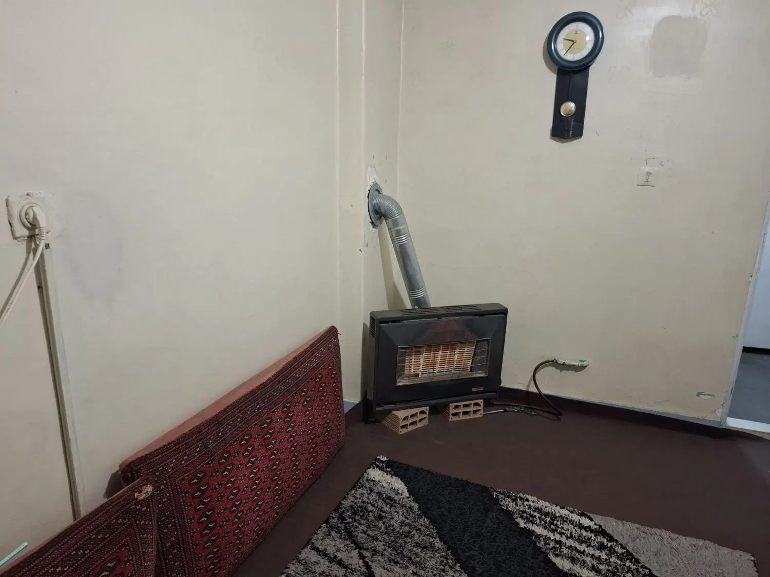 فروش نصفه  شهرک مطهری کیانشهر املاک بارانا