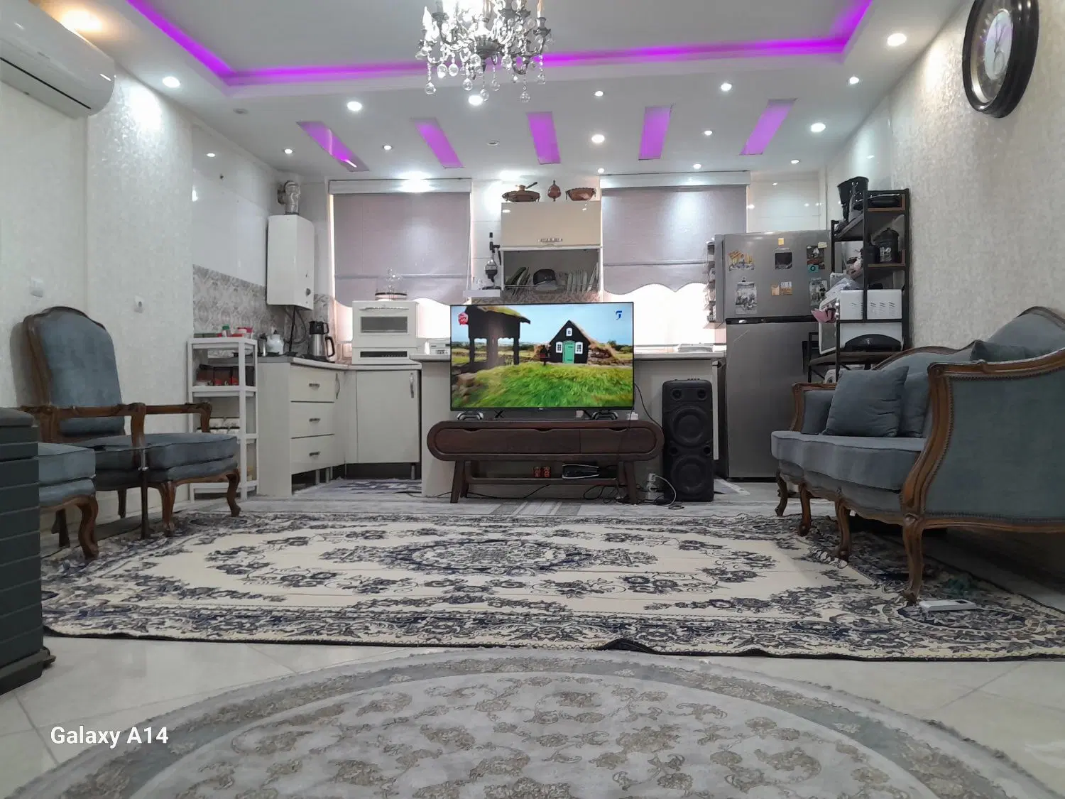 تک واحد 44 متری