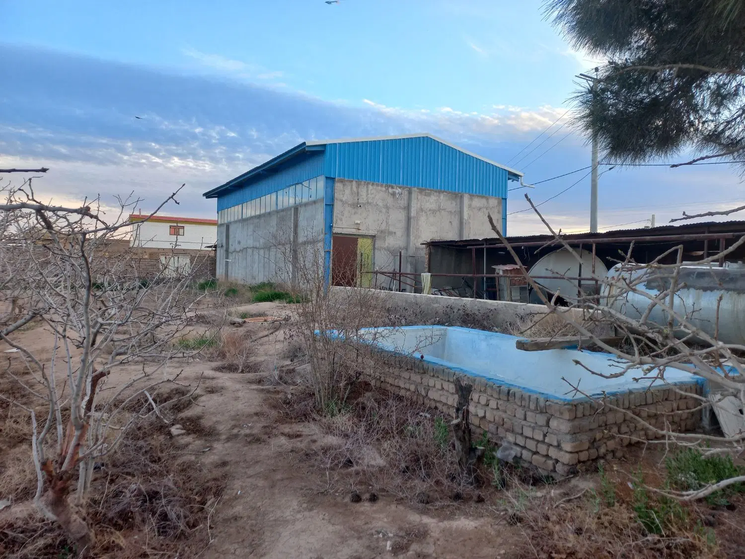 ۲۰۰۰باغ پسته کیلومتر ۵۰ اتوبان تهران ساوه