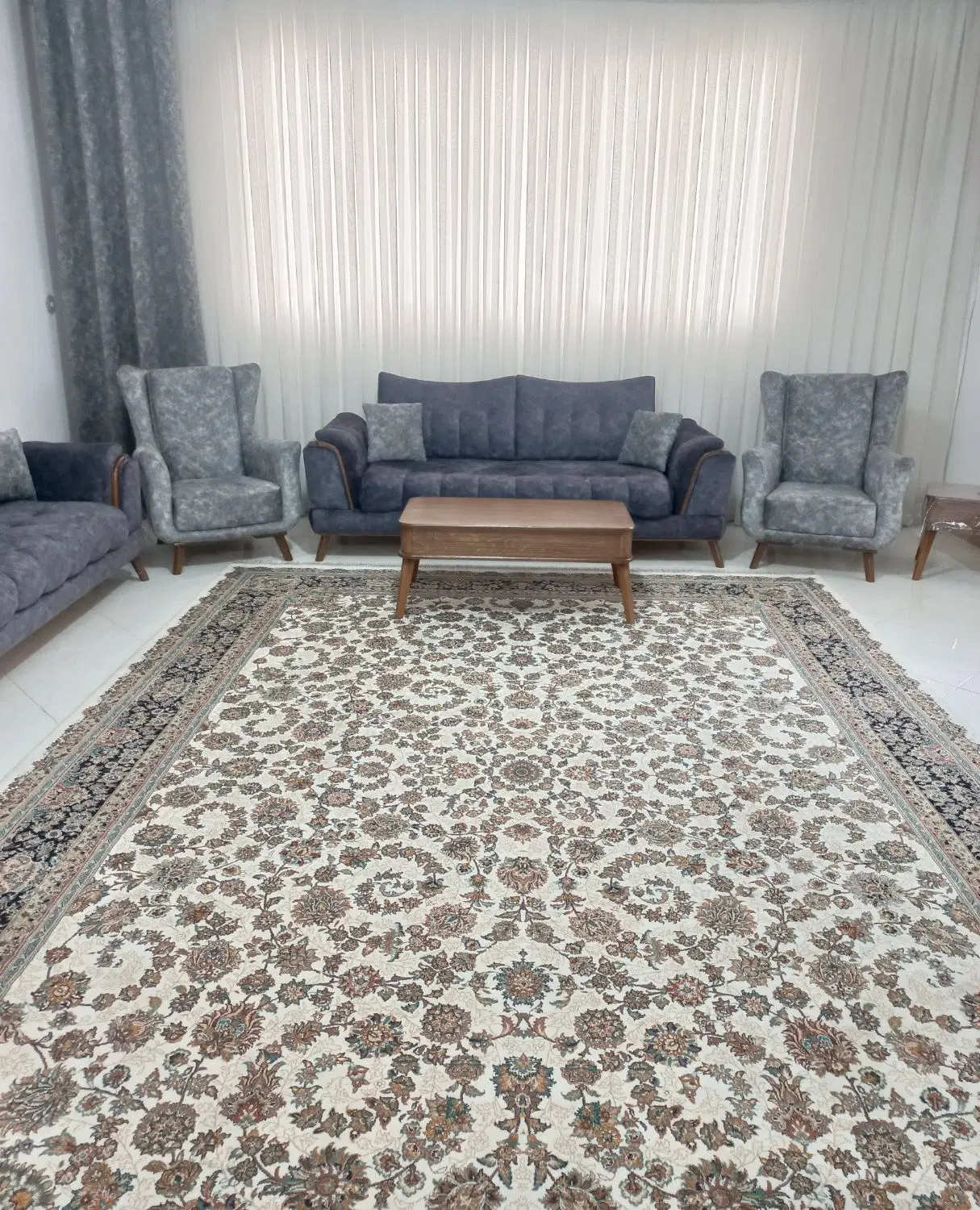 آپارتمان۱۰۰متری حاشیه درودی(شهرک حجت)