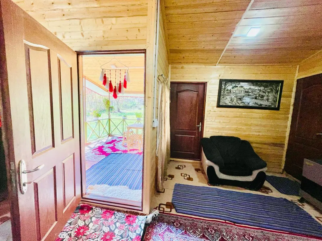کلبه چوبی کارن