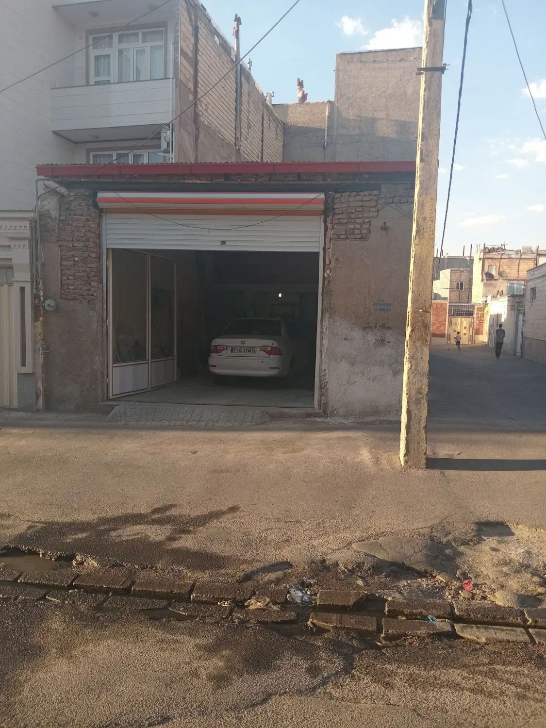 حیاط مسکونی تجاری سندتک برگ اخماقیه اندیشه