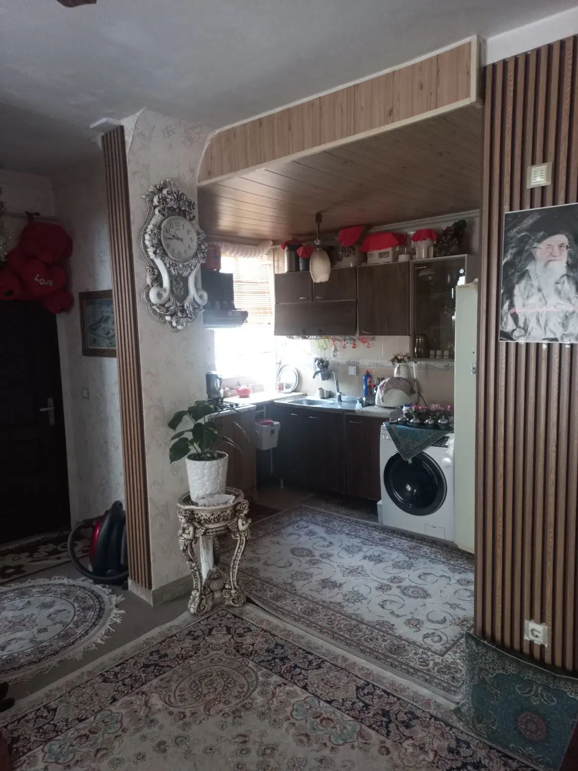 خانه فروشی کوی اندیشه مجتمع بنیاد مسکن بلوک ۱۱