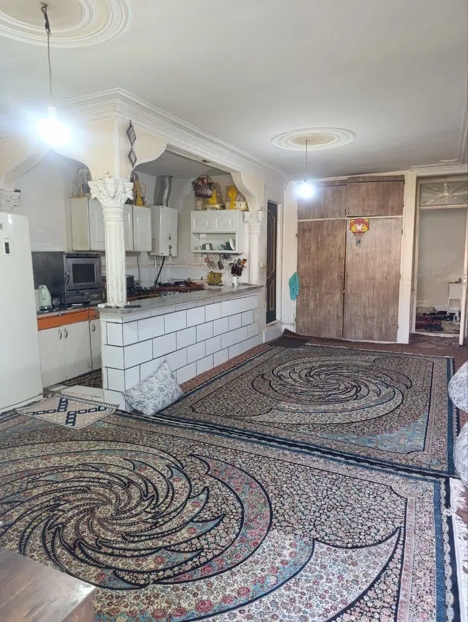 خانه دو طبقه در احمد آباد