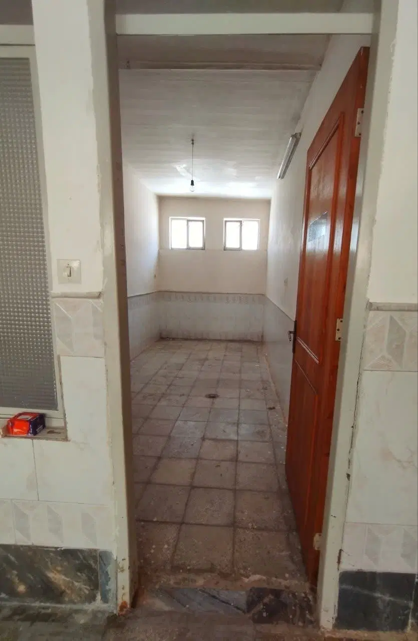 اجاره زیر زمین ۱۱۵ متری ورودی مجزا