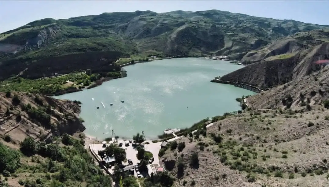زمین دریاچه ولشت