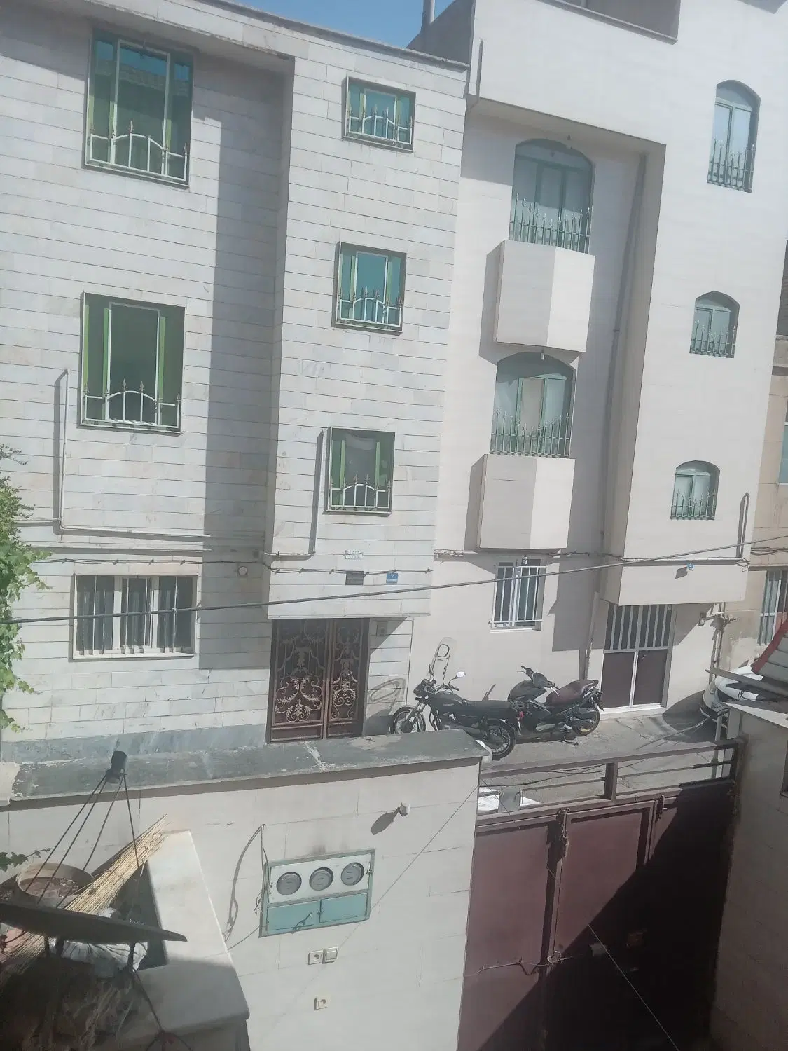 آپارتمان طبقه همکف