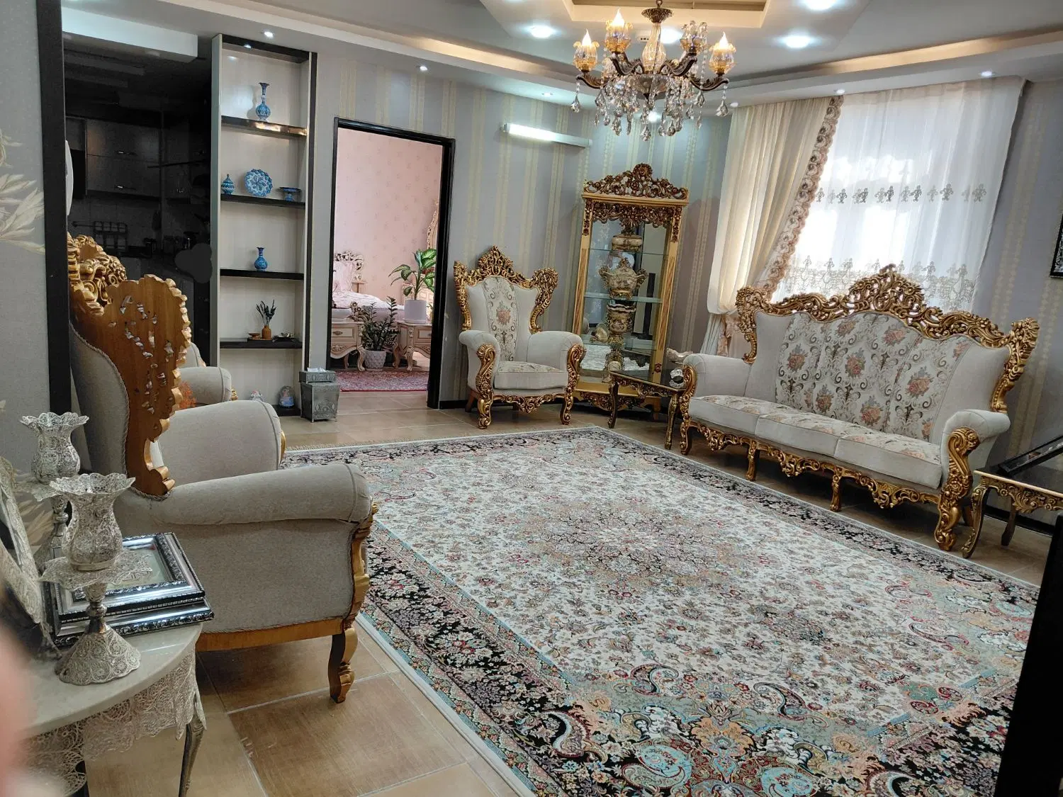 فروش واحد آپارتمان C3 ،طبقه اول ،جنوبی