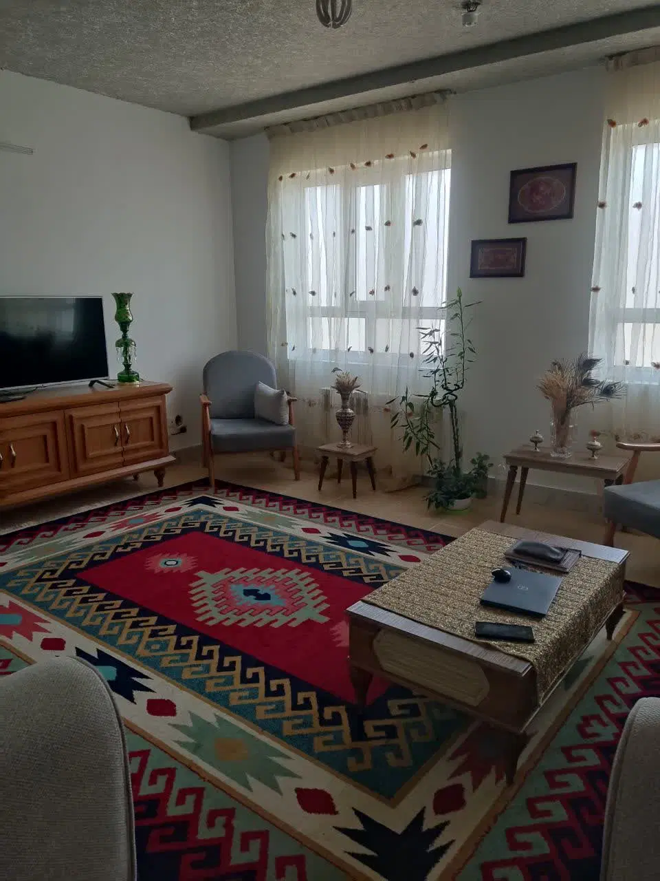 اجاره واحد ۸۳متری واقع در ابو طالب ۳